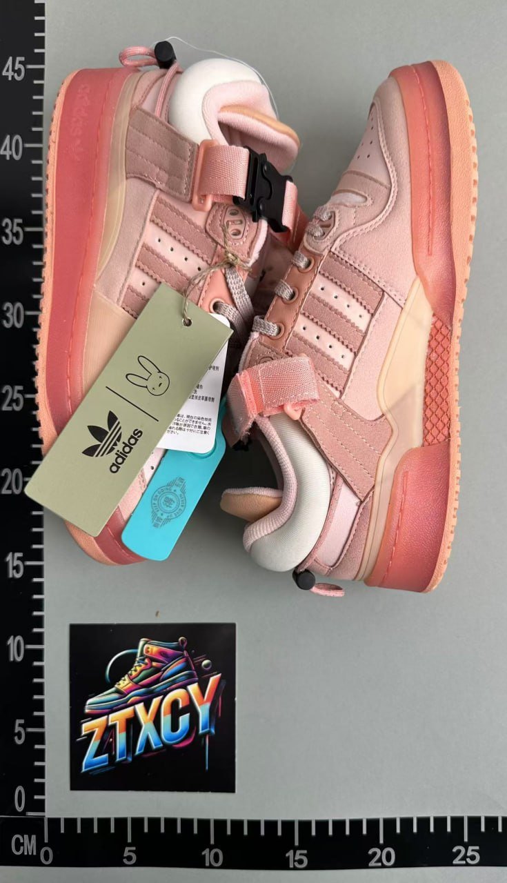 Bad Bunny×adidas