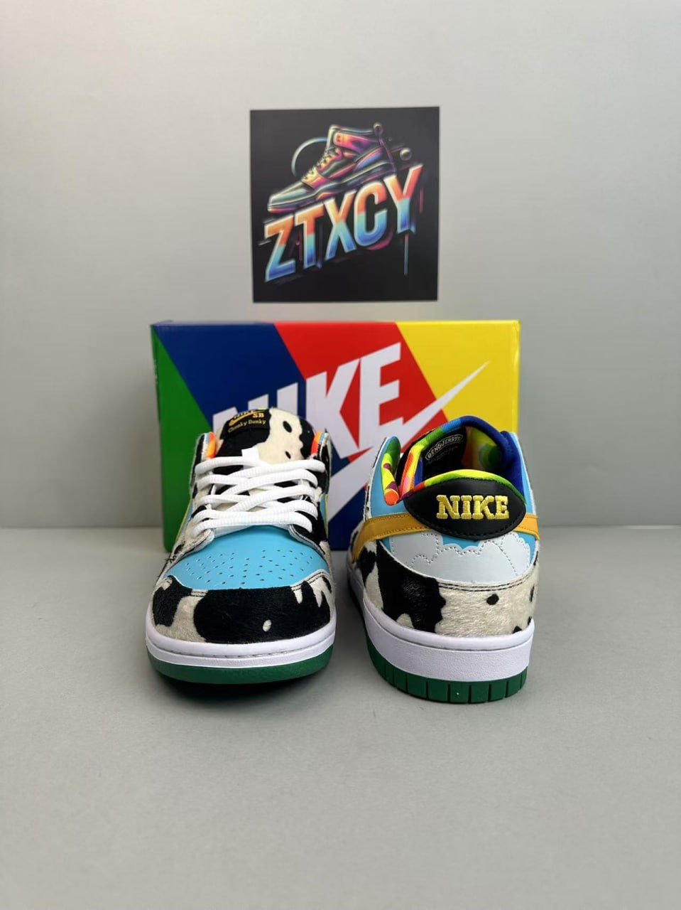 NIKE Dunk SB