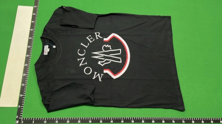 Moncler T-shirt/Polo/shorts