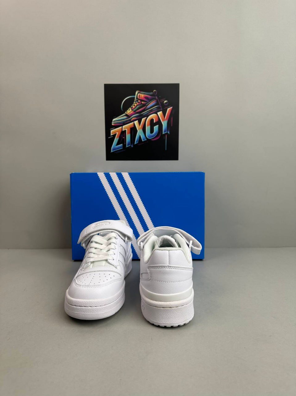 Adidas Forum 84  shoes