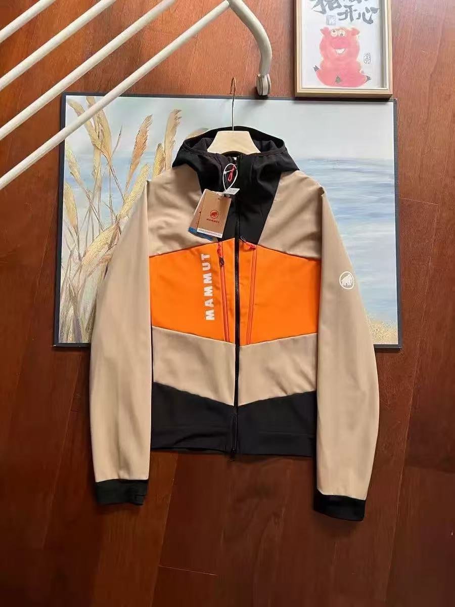 MAMMUT jacket