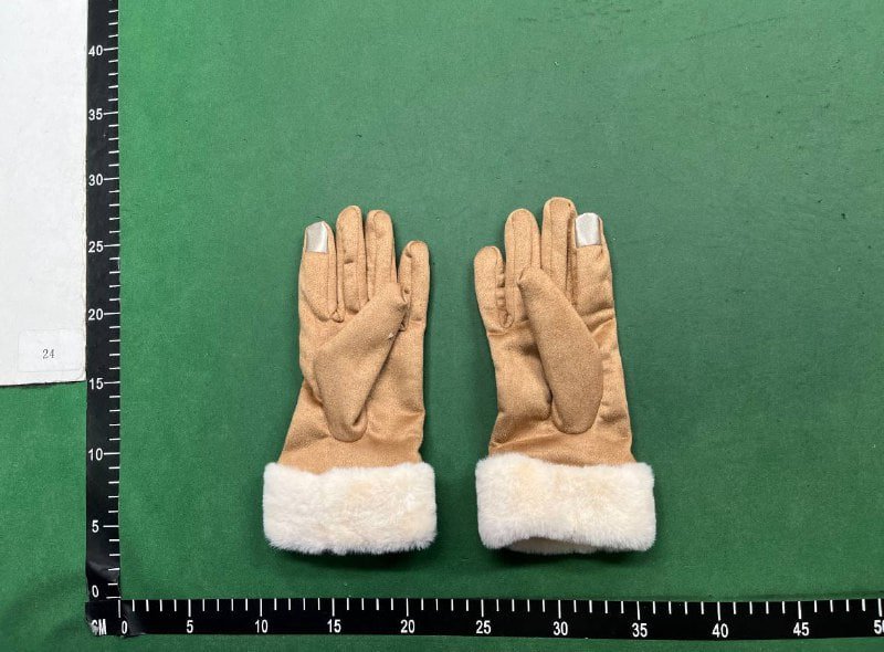 UGG gloves