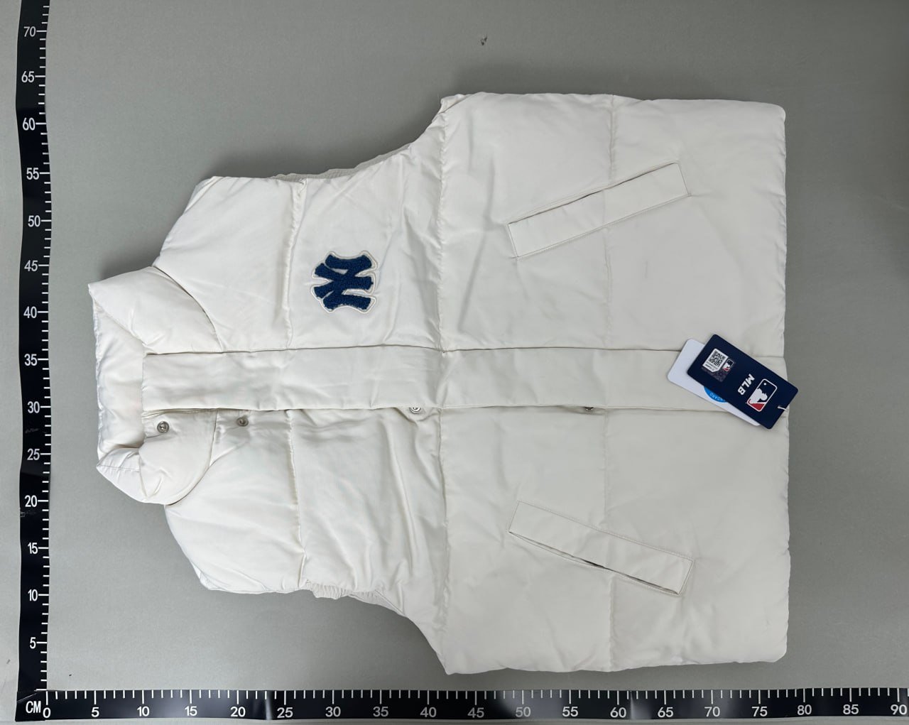 MLB  Vest